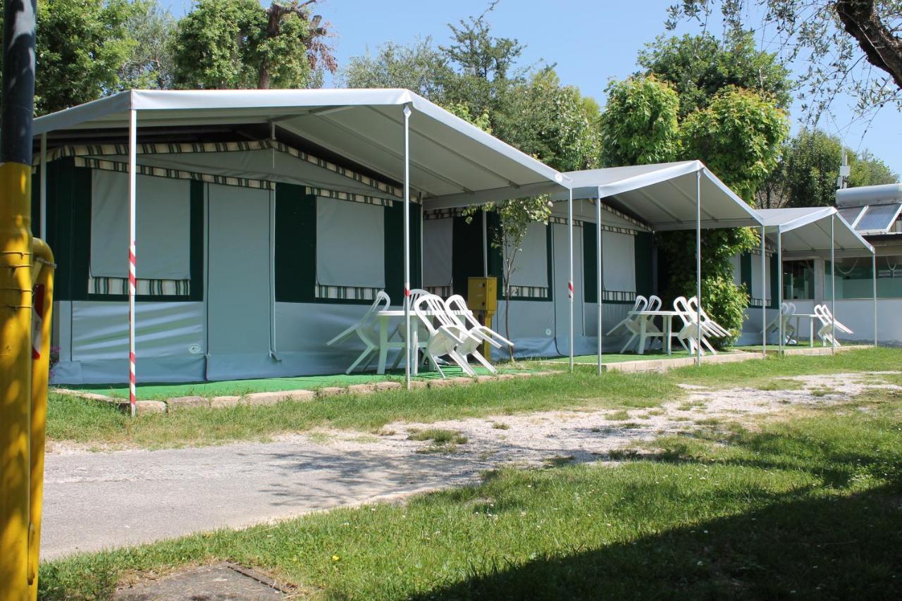 Camping Porto Srl Moniga del Garda المظهر الخارجي الصورة