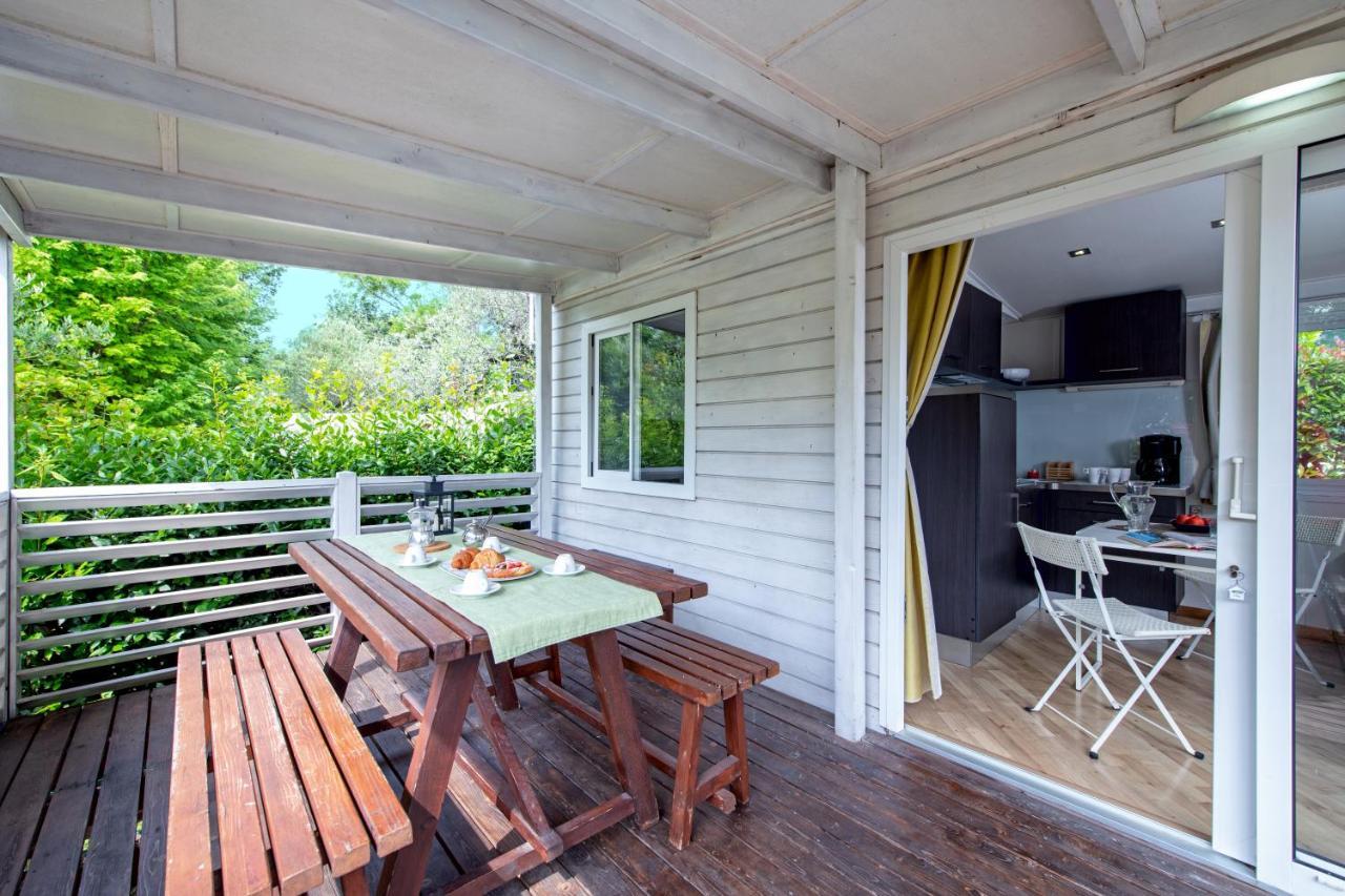 Camping Porto Srl Moniga del Garda المظهر الخارجي الصورة